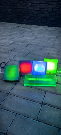 RGB ПЛИТКА СВЕТЛЯЧОК  20x10x4 см