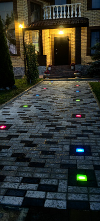 RGB ПЛИТКА СВЕТЛЯЧОК  20x10x4 см